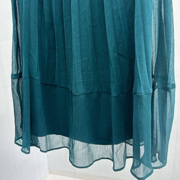 DKNY, 4, flowy mini dress, forest green - Picture 4 of 5